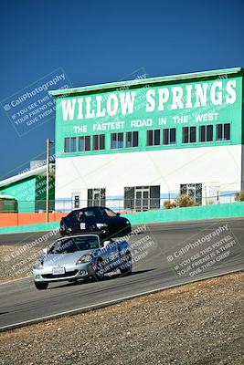 media/Oct-18-2025-Extreme Speed (Sat) [[d6d7e1fef1]]/Group 5/Session 1 (Turn 4)/